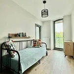 Apartment Easy Rent- Reduta 120, 2 Bedroom, Faktura Lublin