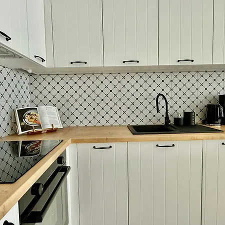 Апартаменти Easy Rent- Reduta 120 Free Parking, 2 Bedroom