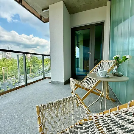 Апартаменти Easy Rent- Reduta 120 Free Parking, 2 Bedroom