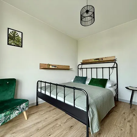 Easy Rent- Reduta 120, 2 Bedroom, Faktura *