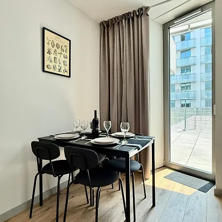 Easy Rent- Reduta 120, 2 Bedroom, Faktura *